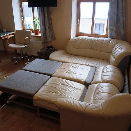 Ainas Flat Apartment Saldus Exterior photo